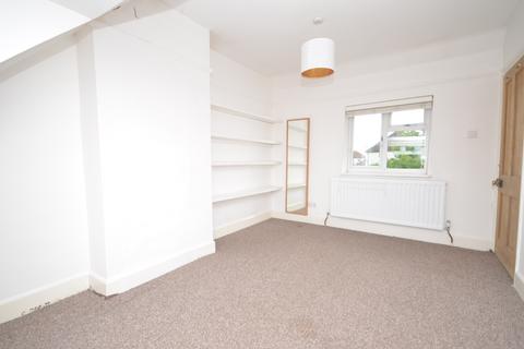 2 bedroom terraced house to rent, Hill View Road, Farnham, Surrey, GU9