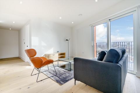 1 bedroom flat to rent, Exchange Gardens, London, SW8
