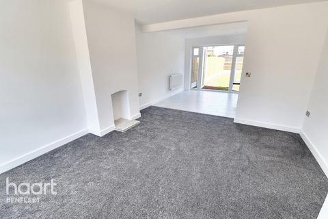 3 bedroom semi-detached house for sale, Shrewsbury Drive, Benfleet