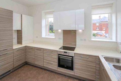 2 bedroom apartment for sale, Basildon Court, Wallingford OX10