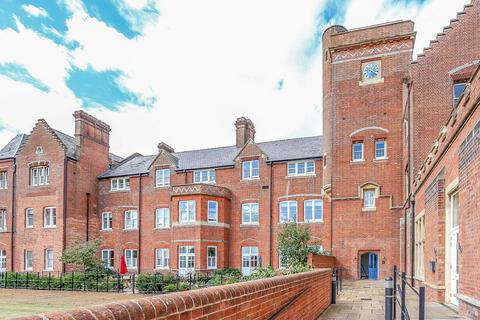 8 Basildon Court, Cholsey, Wallingford, OX10 9GR