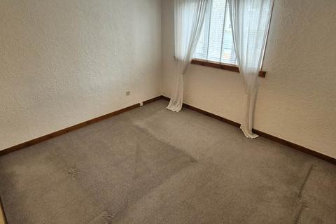 2 bedroom terraced house to rent, Ness Avenue, Johnstone