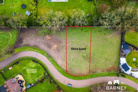 Land for sale, The Shires, Littlewick Green SL6