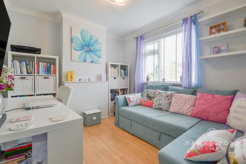 31 Playstool Road, Newington, Sittingbourne, ME9 7NE