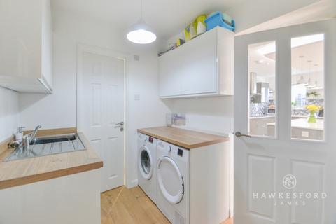 31 Playstool Road, Newington, Sittingbourne, ME9 7NE