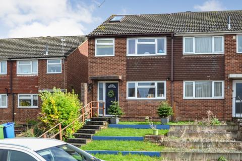 4 bedroom end of terrace house for sale, Watsons Hill, Sittingbourne ME10