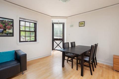 2 bedroom flat to rent, 1690L Hawthornbank Lane, Edinburgh, EH4 3BH