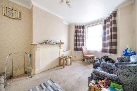 3 bedroom terraced house for sale, Malvern Road, Luton LU1