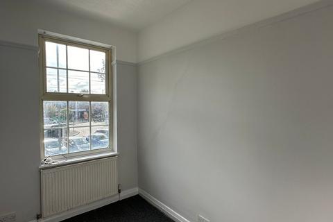 2 bedroom apartment to rent, Manchester, Manchester M23