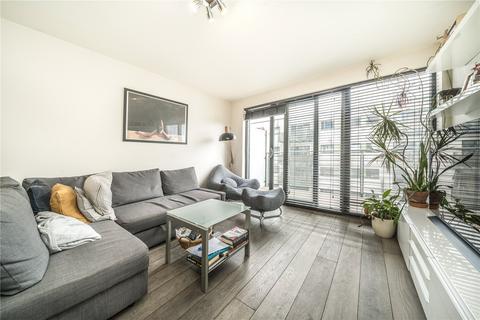 1 bedroom apartment to rent, Riverwalk Apartments, London E9