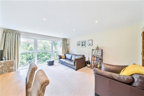 undefined, Meadowcourt Road, London