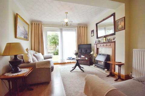 4 bedroom end of terrace house for sale, Herrett Street, Hampshire GU12