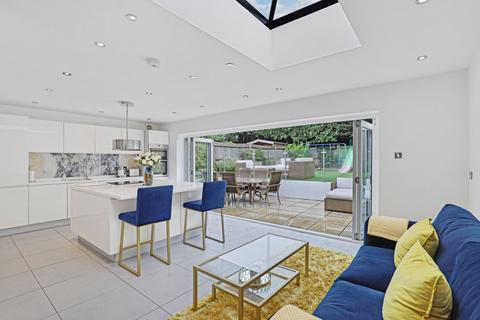 5 bedroom detached house for sale, The Drive, Buckhurst Hill, IG9