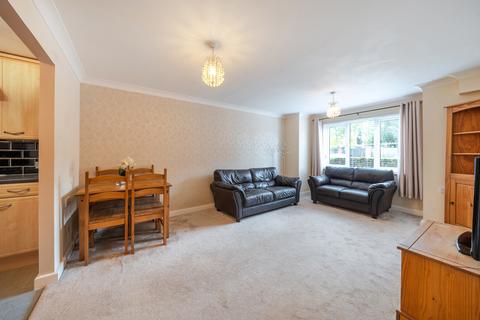 1 bedroom apartment for sale, Whetstone Road, Farnborough, Hampshire, GU14