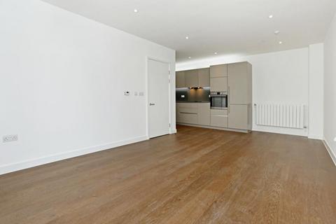 2 bedroom ground floor flat to rent, Tudway Road Blackheath London SE3