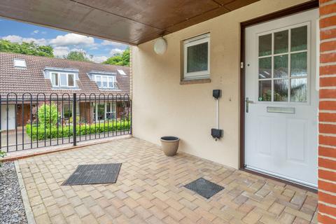 2 bedroom apartment for sale, Patrons Way West, Denham Garden Village, Buckinghamshire, UB9