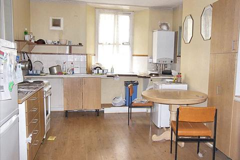 4 bedroom flat for sale, St. Marys Chare, ., Hexham, Northumberland, NE46 1NQ