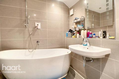 14 Bulganak Road, Thornton Heath, CR7 8JA