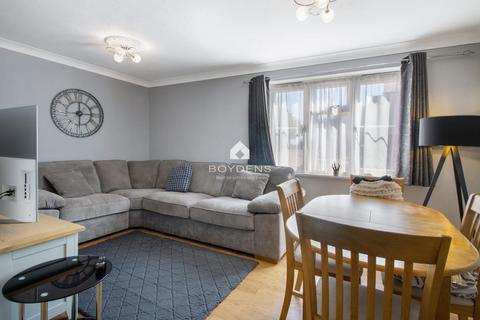 2 bedroom apartment for sale, Shearers Way, Chelmsford CM3