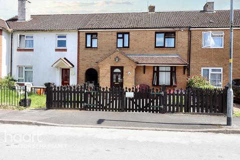 Ruskin Avenue, Swindon