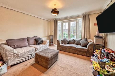 4 bedroom end of terrace house for sale, Bismuth Drive, Sittingbourne ME10