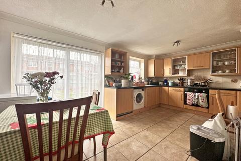 47 Periwinkle Close, Sittingbourne, ME10 2JU