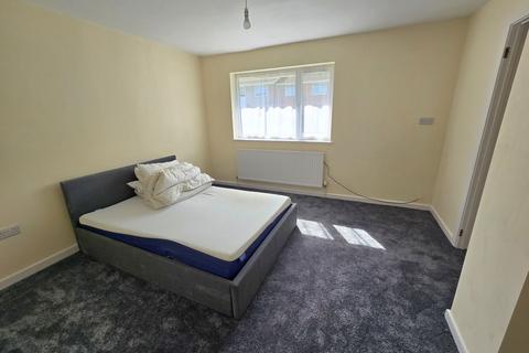 2 bedroom semi-detached house for sale, Tyle-Teg, Clydach, Swansea, Swansea, SA6 5EE