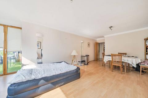 2 bedroom flat to rent, Maritime Quay, Canary Wharf, London, E14