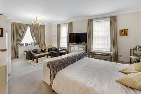 4 bedroom flat for sale, Albert Hall Mansions, Kensington Gore, London, SW7