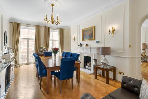 4 bedroom flat for sale, Albert Hall Mansions, Kensington Gore, London, SW7