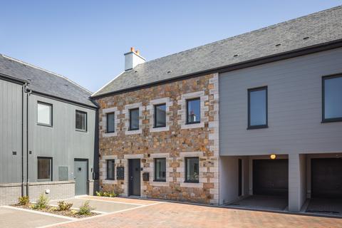 4 bedroom terraced house for sale, La Route Du Manoir, St. Peter, Jersey