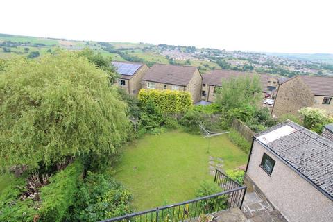 38 Wheathead Crescent, Keighley, BD22 6LX