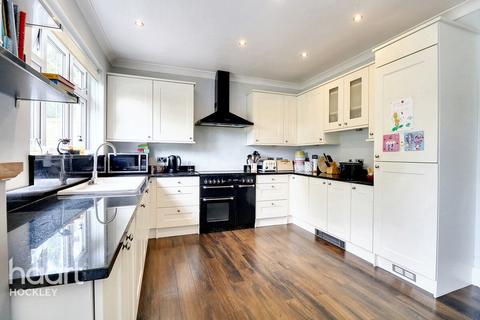 5 bedroom detached house for sale, Gladstone Road, Hockley