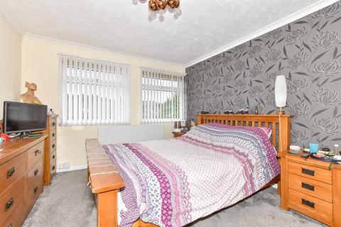 3 bedroom end of terrace house for sale, Brookfield Road, Dover, Kent