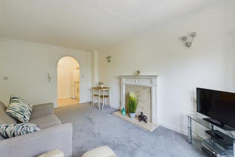 1 bedroom retirement property for sale, Heath Road, Haywards Heath, RH16