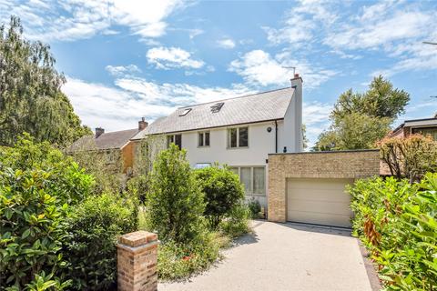 6 bedroom detached house to rent, Ham Farm Road, Richmond, TW10