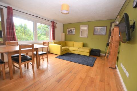undefined, Northfield Drive, Edinburgh, EH8