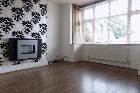 3 bedroom terraced house to rent, Stapleford Road, Luton, Bedfordshire