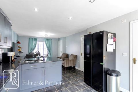 3 bedroom terraced house for sale, Freeman Close, Colchester, Essex, CO4