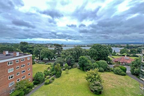 2 bedroom flat to rent, Poole Park