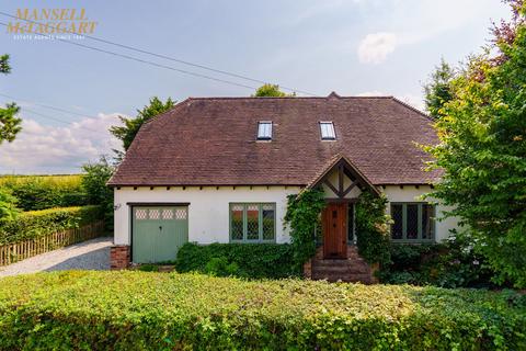 5 bedroom cottage for sale, Spring Lane, Clayton, BN6