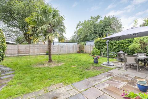 22 Keston Gardens, Keston, BR2 6BL