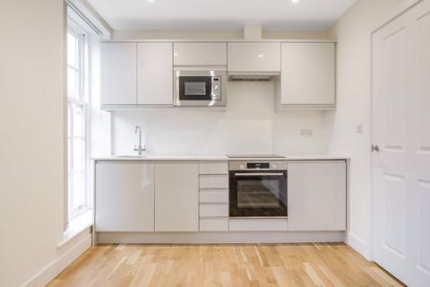 1 bedroom flat for sale, New Zealand Avenue, Walton-On-Thames, KT12