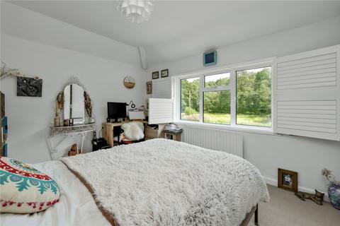 46 Winterdown Road, Esher, KT10 8LP