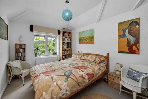 46 Winterdown Road, Esher, KT10 8LP