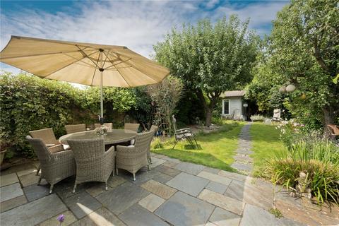 46 Winterdown Road, Esher, KT10 8LP