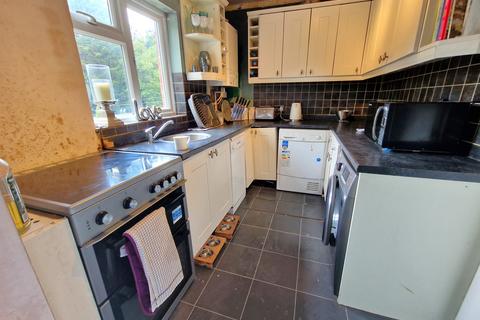 97 Barley Mount, Exeter, EX4 1RR