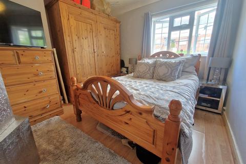 97 Barley Mount, Exeter, EX4 1RR