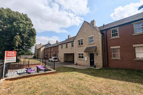 3 bedroom terraced house for sale, Lock Mews, Uffington Road, Stamford, PE9