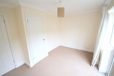 2 bedroom ground floor flat to rent, Grassingham Road, Chalfont St Peter SL9